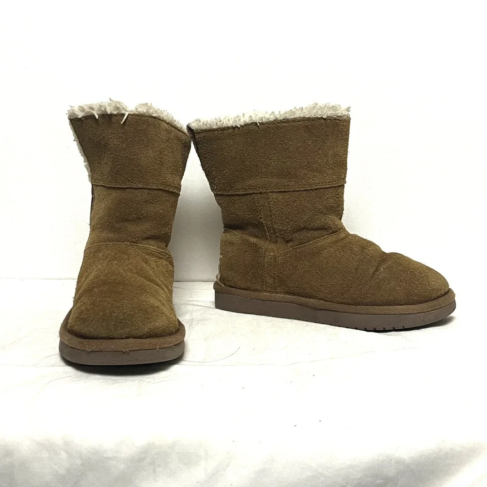 Koolaburra by UGG Kids Aribel Short Boots Chestnut Suede Side Zip Size 1